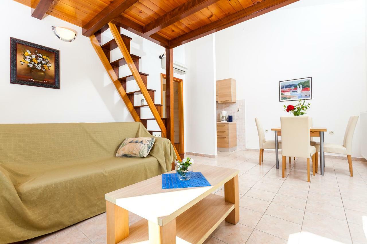 Villa Matic Vela Luka Ngoại thất bức ảnh
