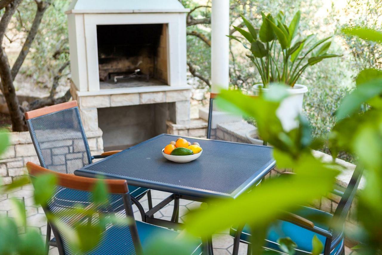 Villa Matic Vela Luka Ngoại thất bức ảnh